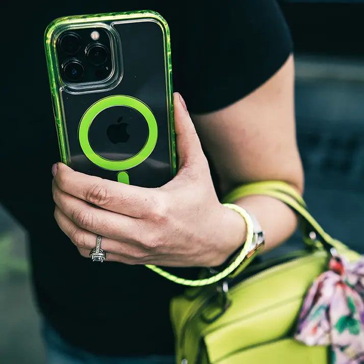  MagSafe® Case for Apple iPhone 14 | Electric Lime | Magnitude Series cellhelmet cellhelmet