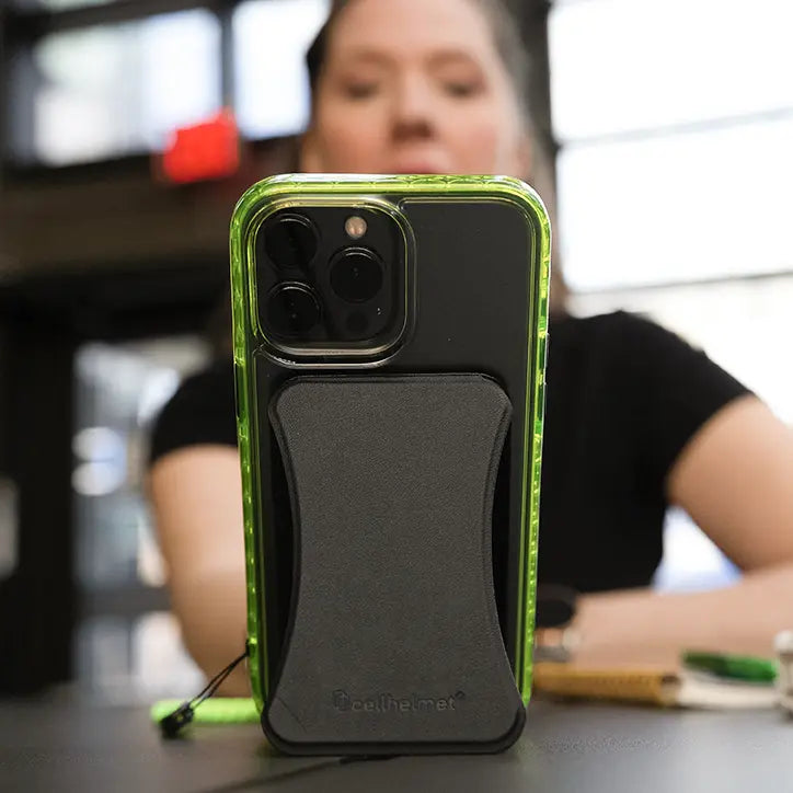  MagSafe® Case for Apple iPhone 14 Pro Max | Electric Lime | Magnitude Series cellhelmet cellhelmet
