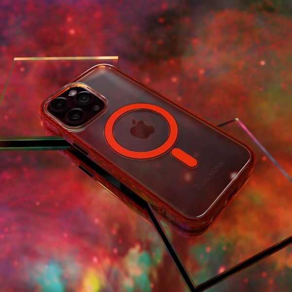 〖美品〗iPhone14 RED 本体とMagSafeカバー付き 美品〗iPhone14 RED 本体とMagSafeカバー付き iPhone14 RED 本体と